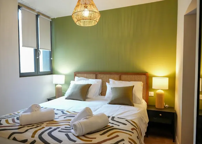 Le Clos De St Val 2 *